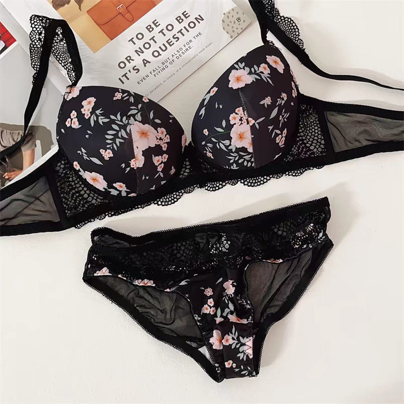Plus Size Traceless Printed Underwear Women's Big Chest And Small Breast Holding