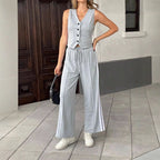 Fashionable Sleeveless Cropped Pants Suit With Pockets