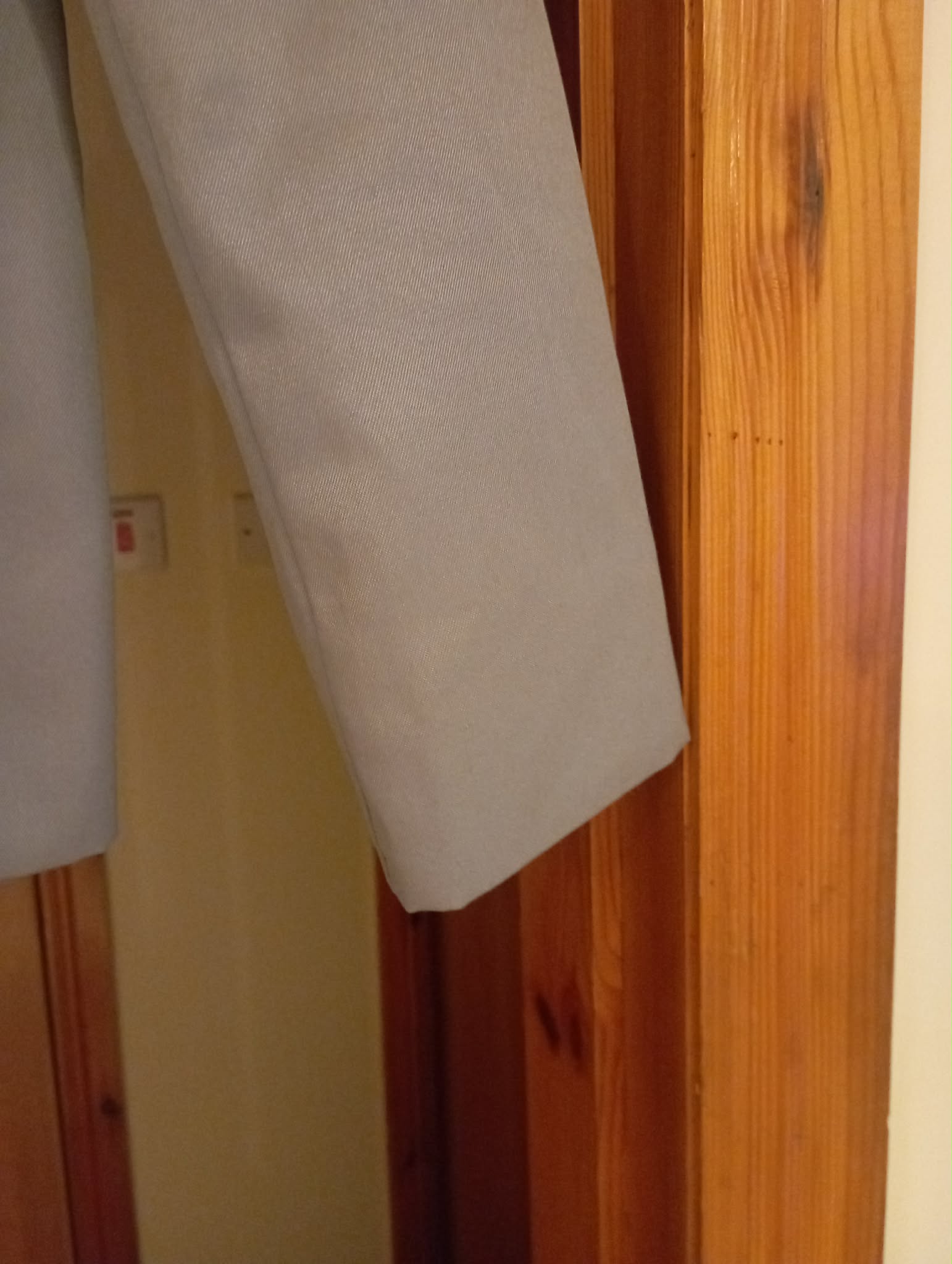 MENS GWIND GREY JACKET (large)