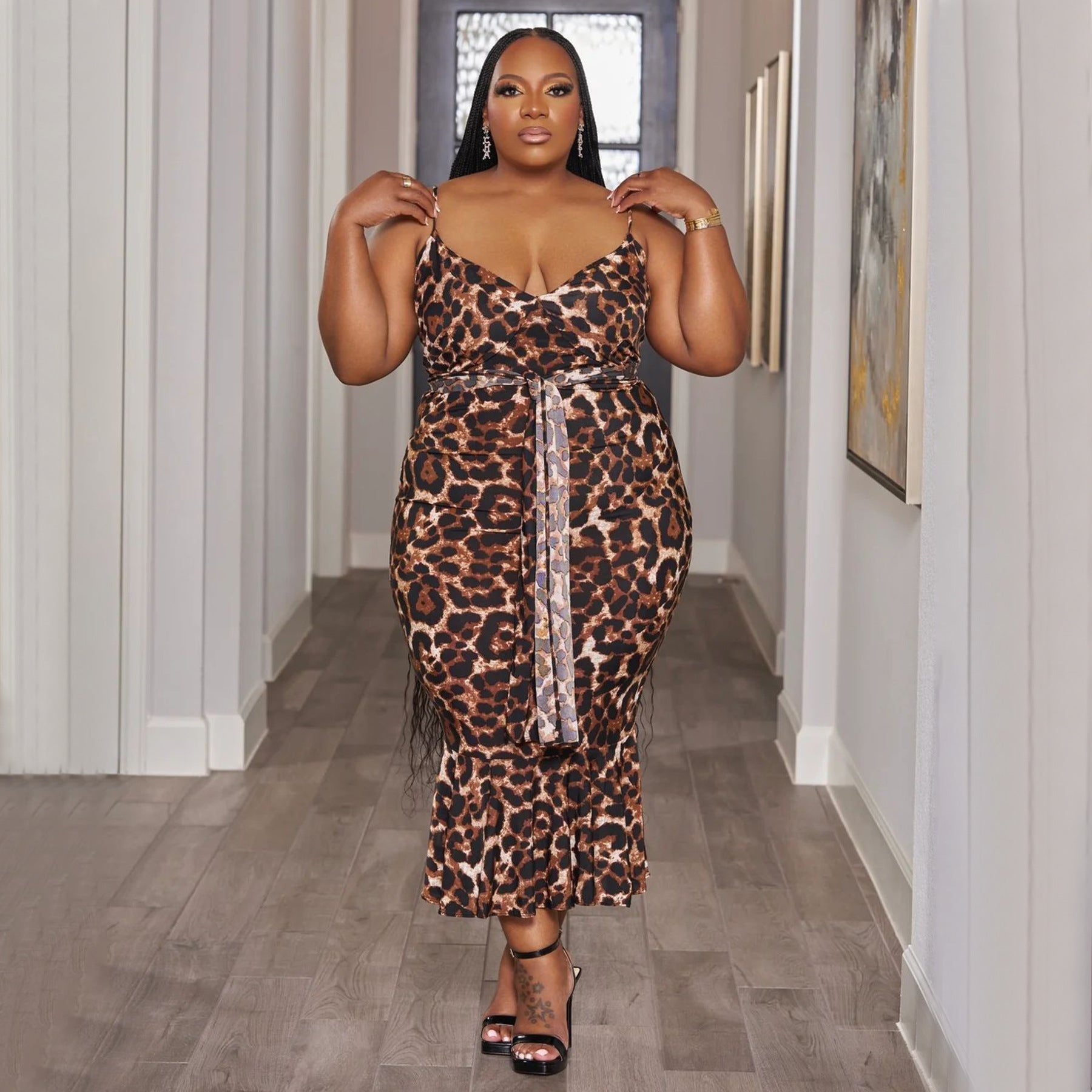 Fashionable Price-adjusted Lace-up Slim-fit Printed Dress