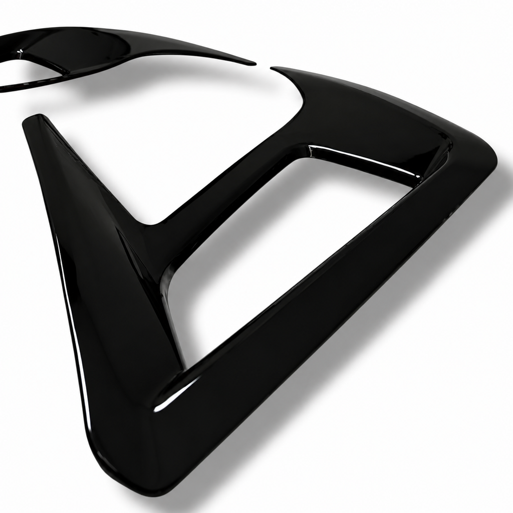 Rear Bumper Reflector Surround for MK4 / MK4.5 Focus | CEUK (Carbon Fibre Look OR Gloss Black)