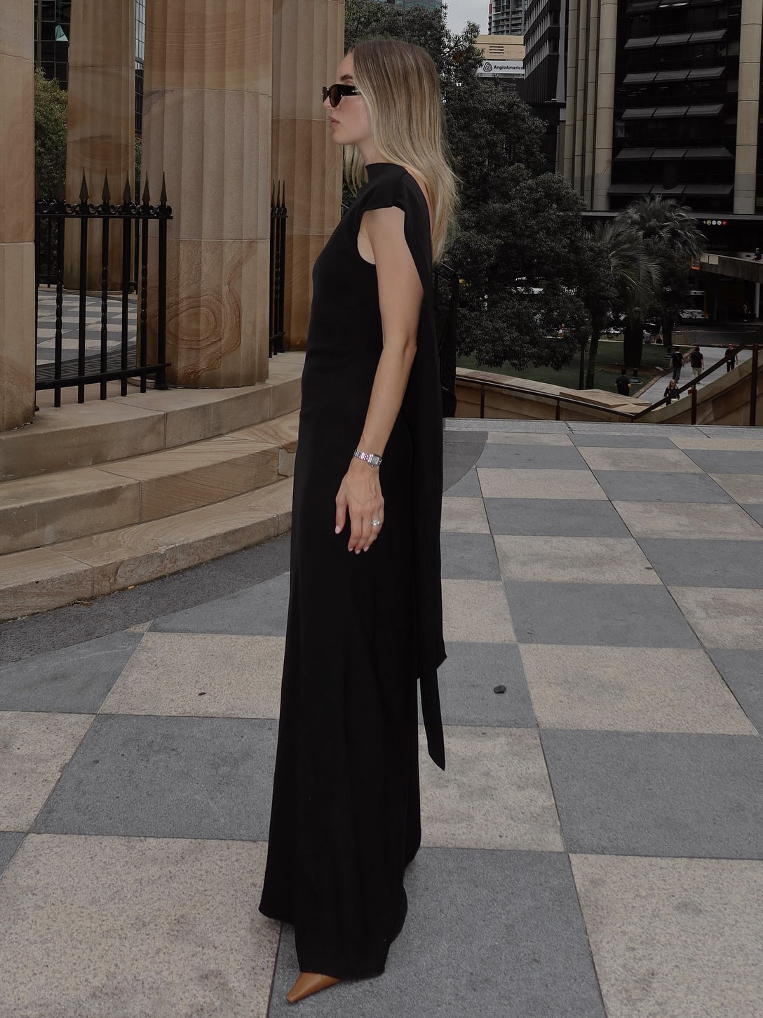 Black Backless Ribbon Dress
