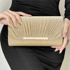 Women's Hardware Edge Party Pattern Fine Pink Clutch