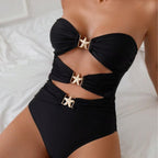 Hot Girl Tight Swimsuit Swimsuit