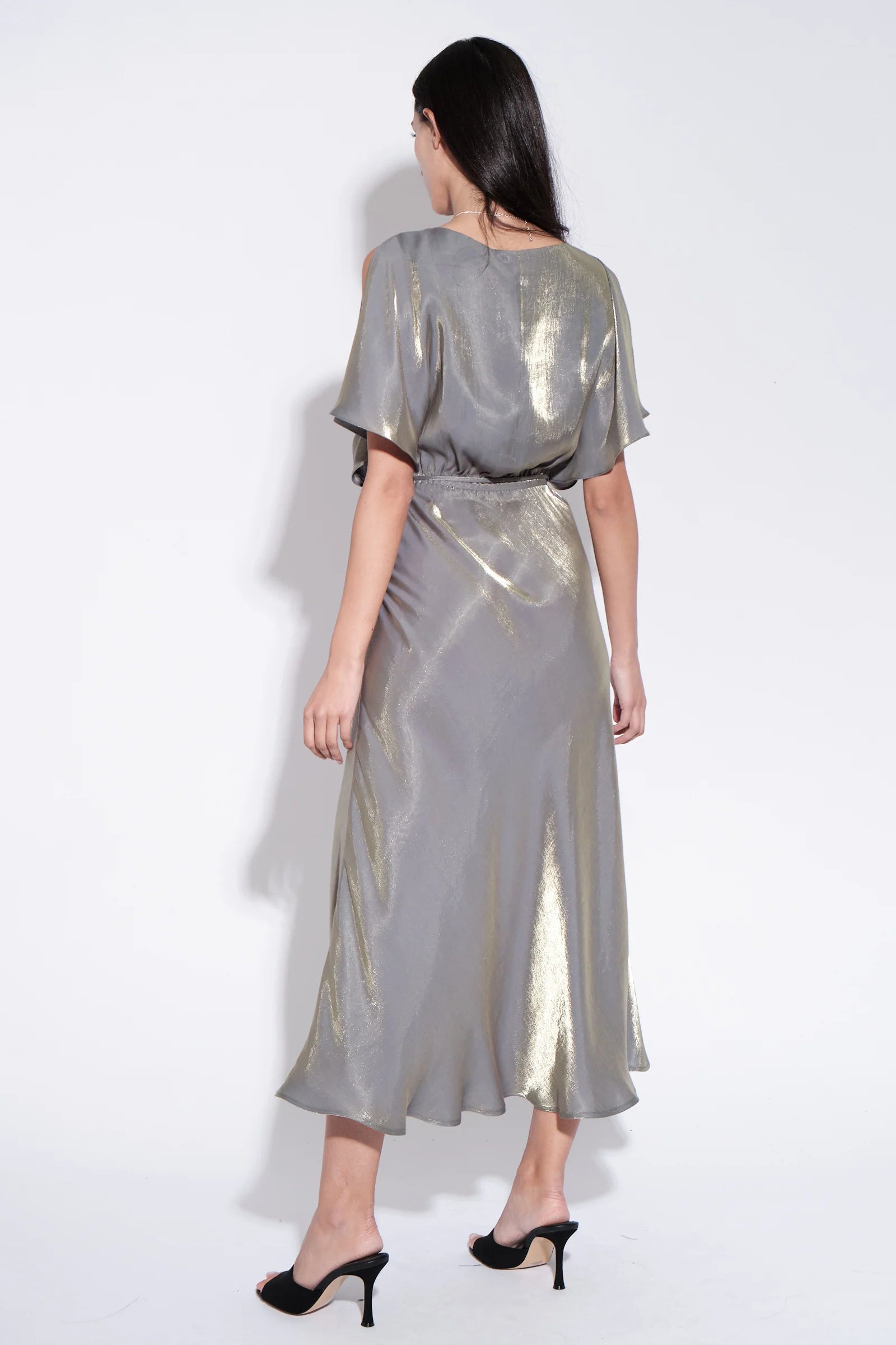 Basford Iridescent Cape Sleeve Midi Dress in Green
