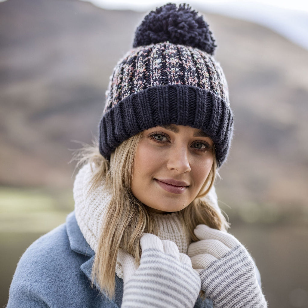 Ladies Thermal Winter Bobble Hat with Large Pom Pom
