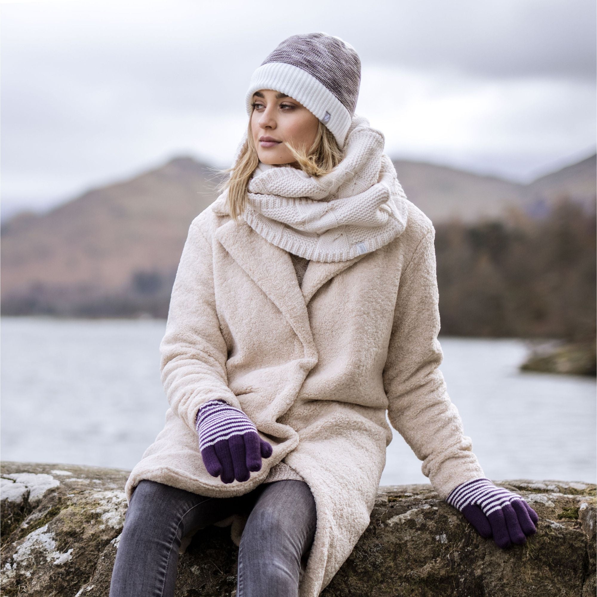 Ladies Thermal Knitted Beanie Hat for Winter