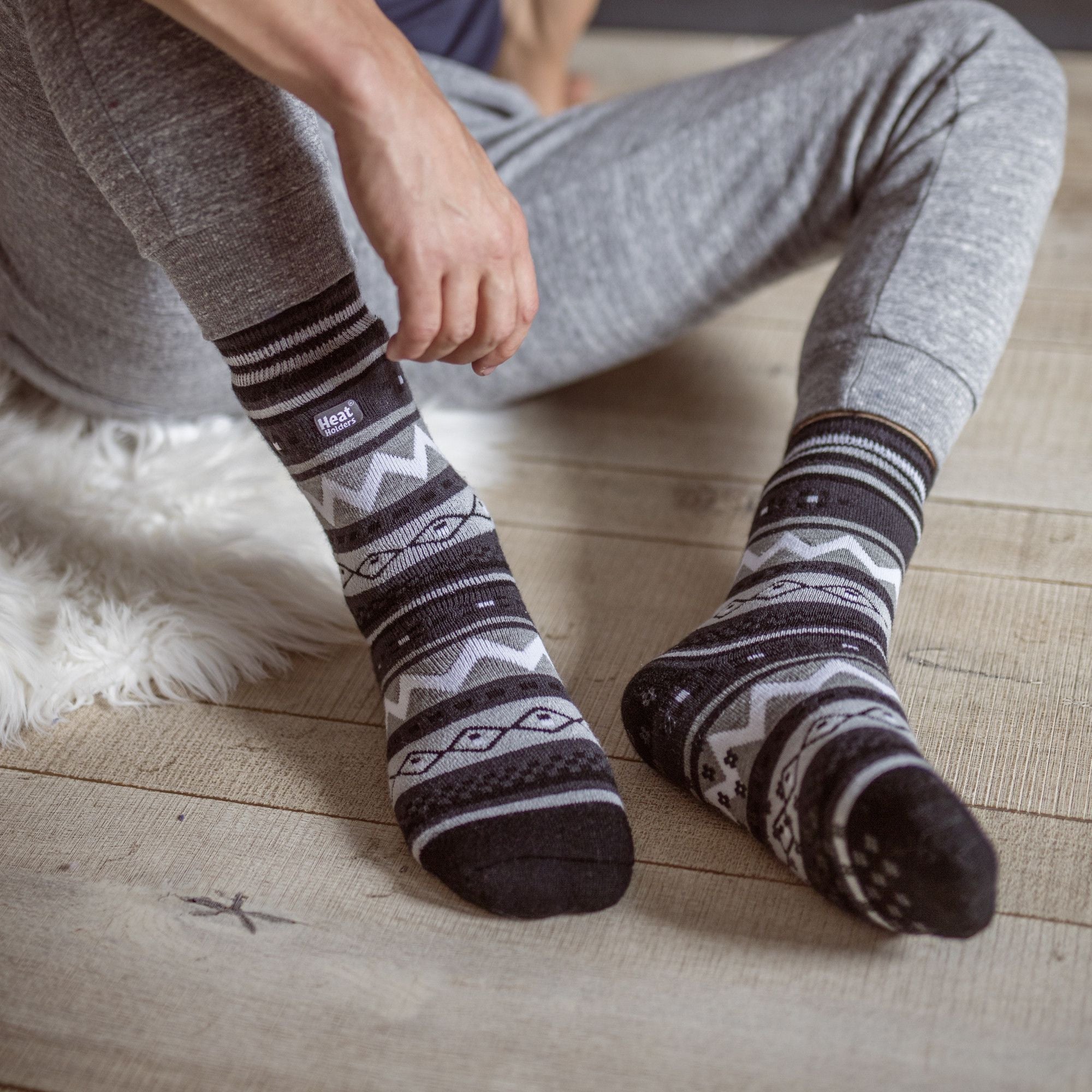 Mens Nordic Patterned Non Slip Thermal Slipper Socks with Grips