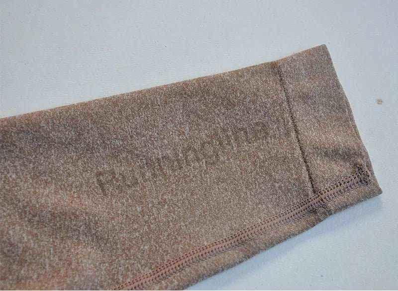 Seamless Yoga Pants - Moisture-Wicking Comfort in Stylish Brown for Gym and Everyday Wear