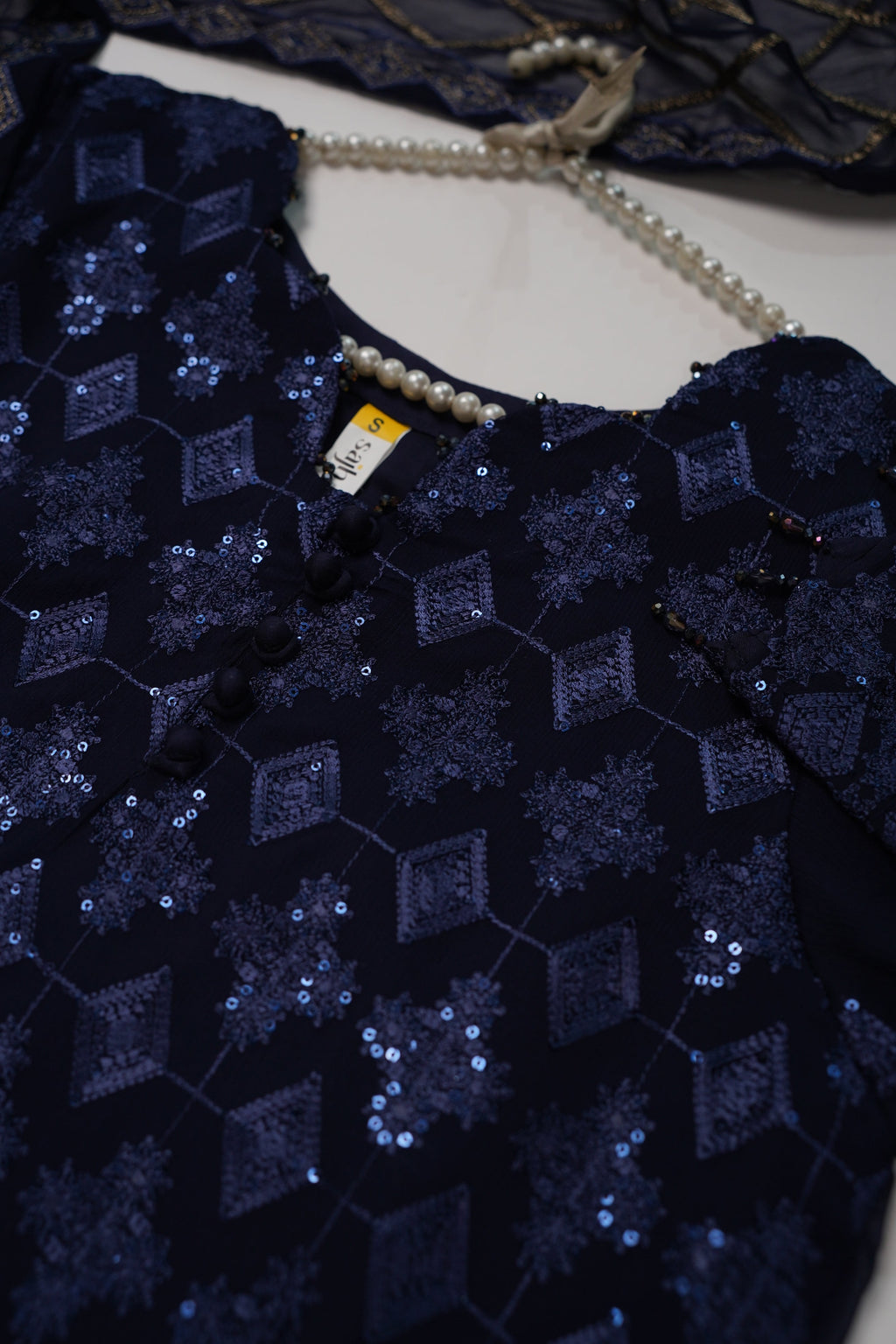 Husan e Jahan - Luxury Chiffon Outfit with Chiffon Dupatta - Ready to Wear - HEJ-V4-D6 navy blue