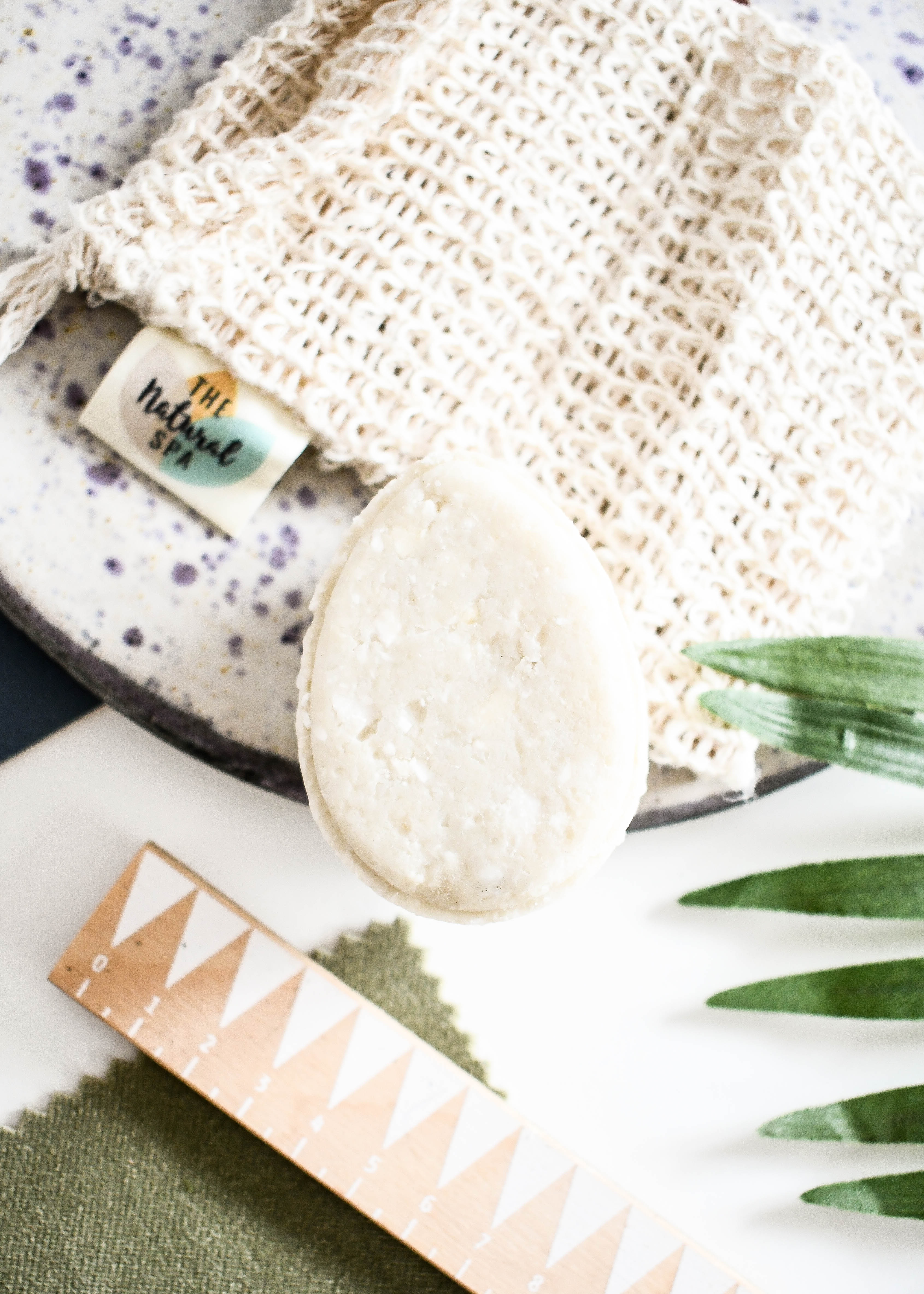 Rosmarin Teebaum ECO Shampoo Bar | Natürliche, seifenfreie Haarwäsche | Vegane & plastikfreie Haarpflege für alle Haartypen