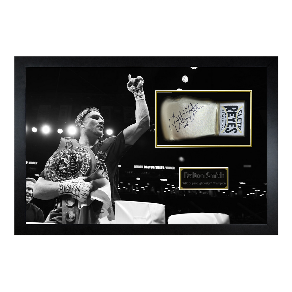 Dalton Smith Signed Cleto Reyes Glove Iconic Frame