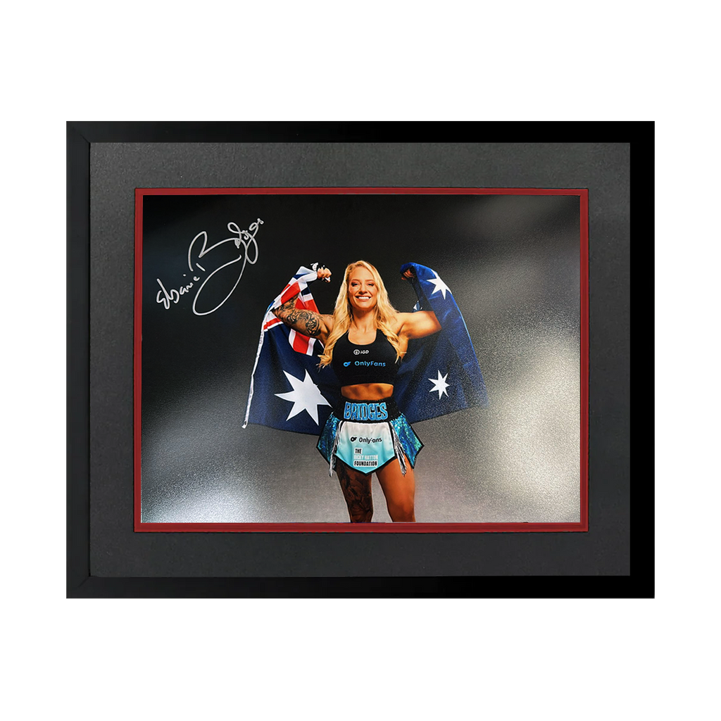 Ebanie Bridges Signed 16x12 Image Deluxe Mount Frame