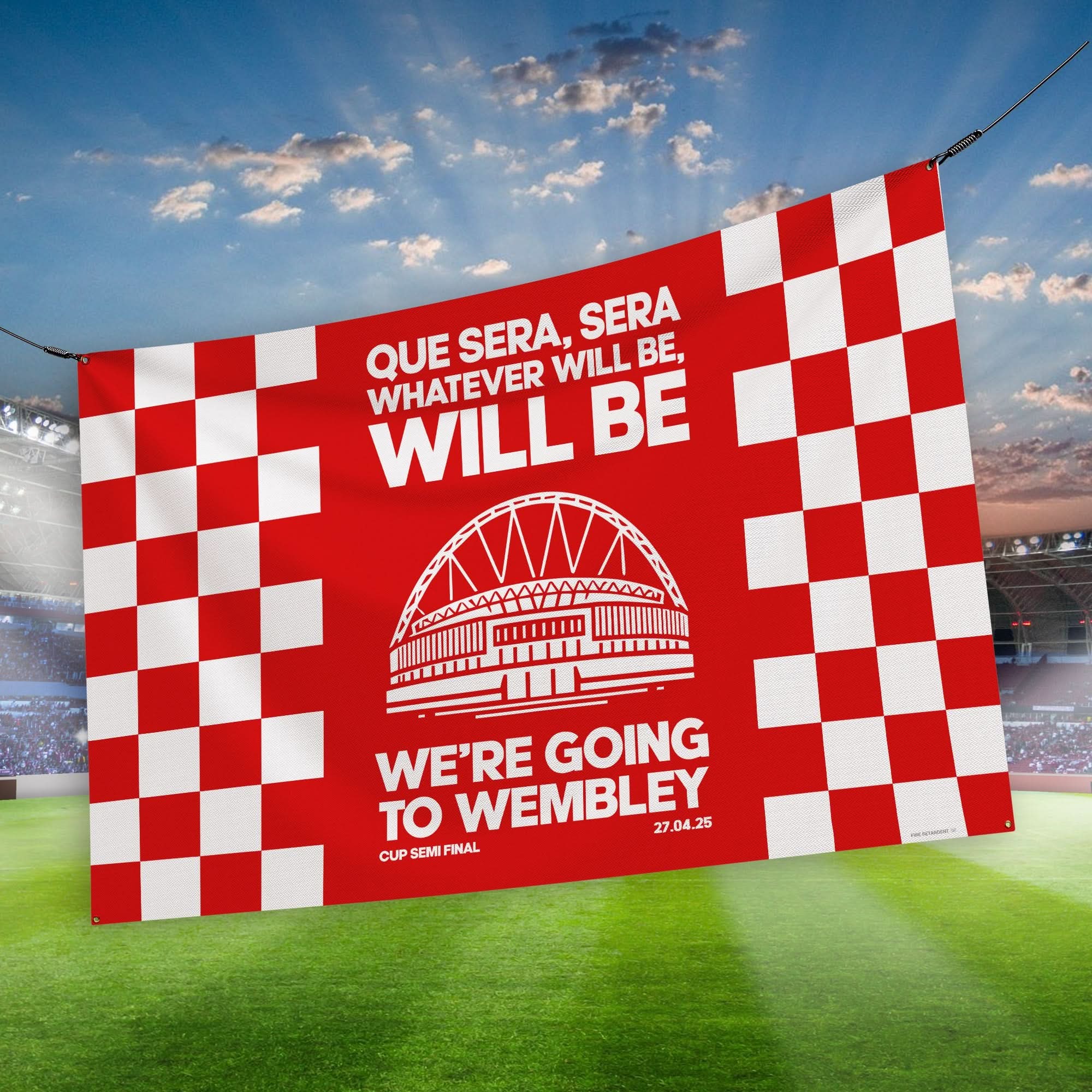 Nottingham Forest - Que Sera, Sera - Banner - Chequered - Two Sizes