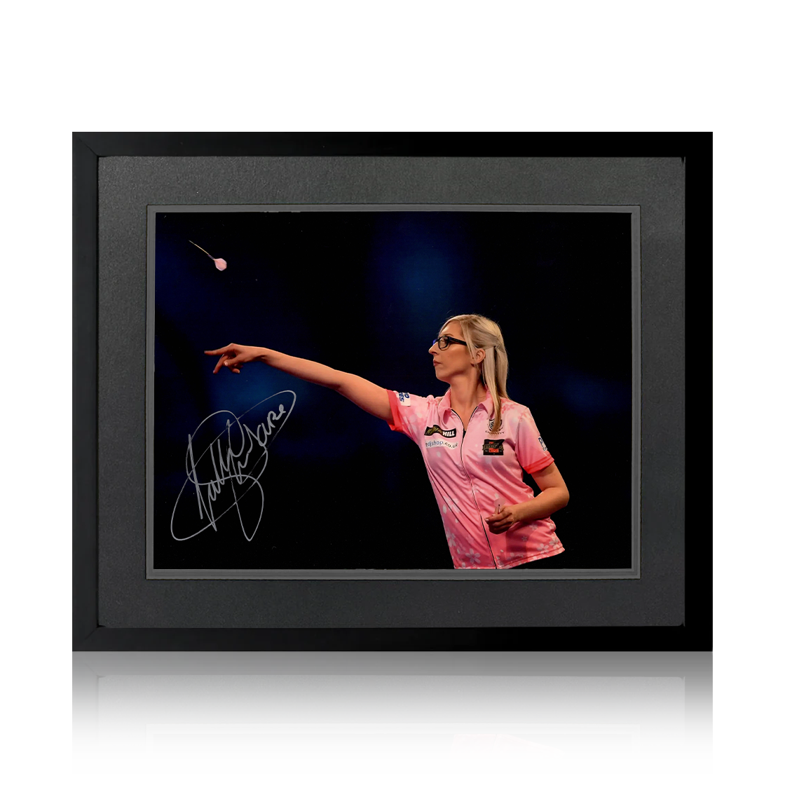 Fallon Sherrock Signed 16x12 Image Deluxe Mount Frame