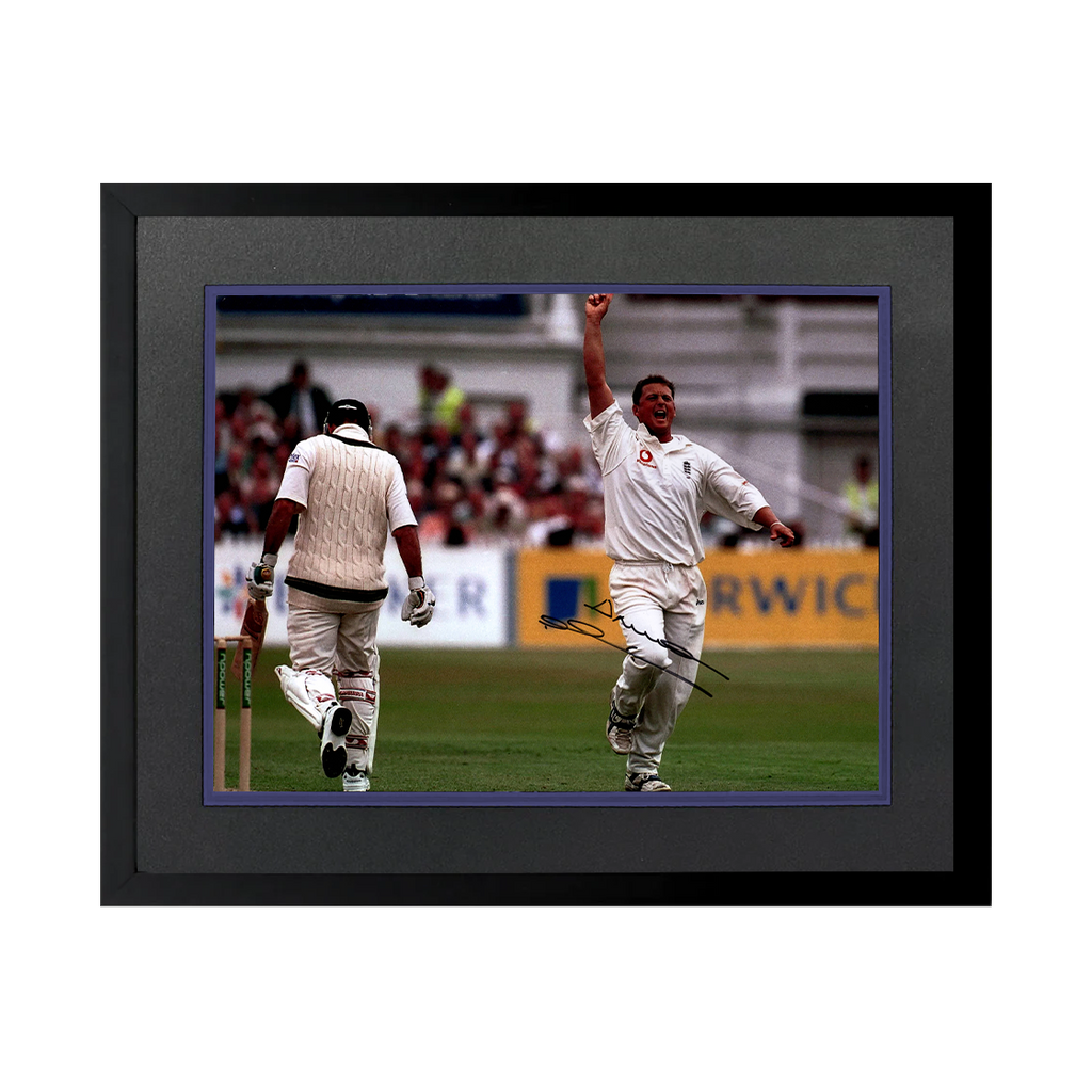 Darren Gough Signed England Cricket 16x12 Image Deluxe Mount Frame