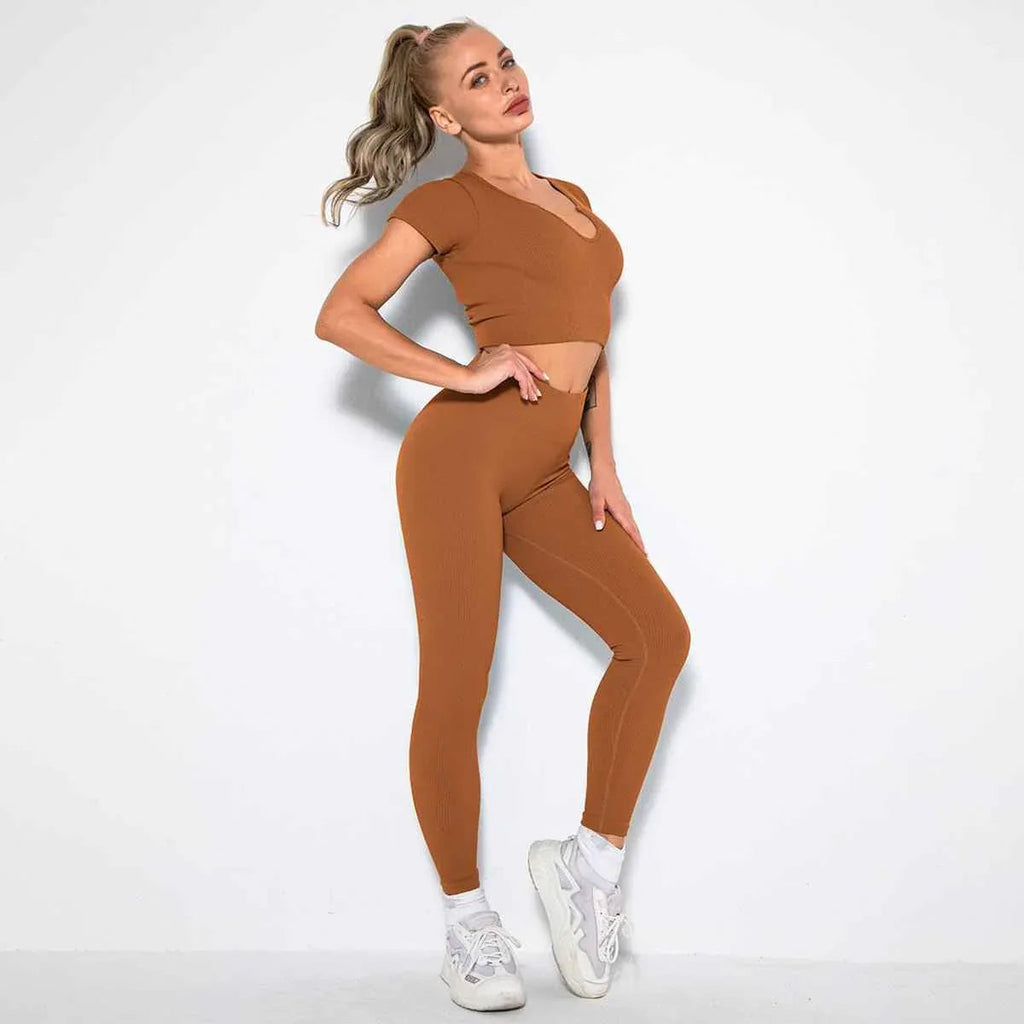 Seamless Sexy 2 Piece Active Wear Set - Women's U V Neck Gym Leggings & Top for Yoga & Fitness