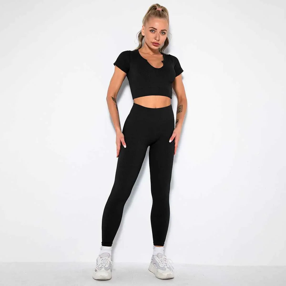 Seamless Sexy 2 Piece Active Wear Set - Women's U V Neck Gym Leggings & Top for Yoga & Fitness