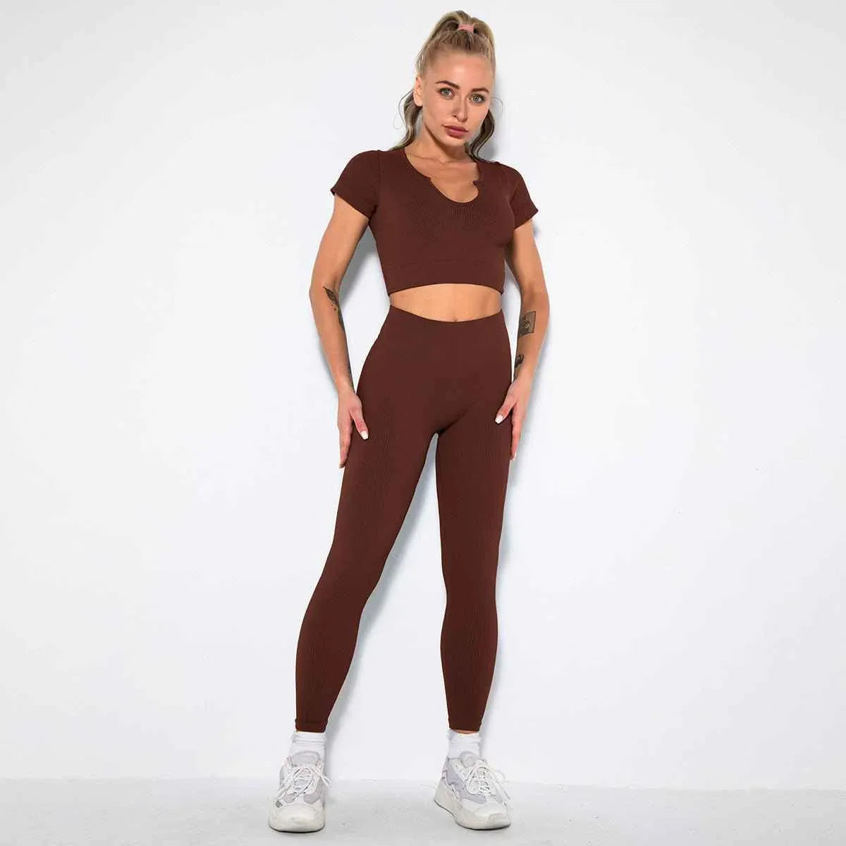 Seamless Sexy 2 Piece Active Wear Set - Women's U V Neck Gym Leggings & Top for Yoga & Fitness