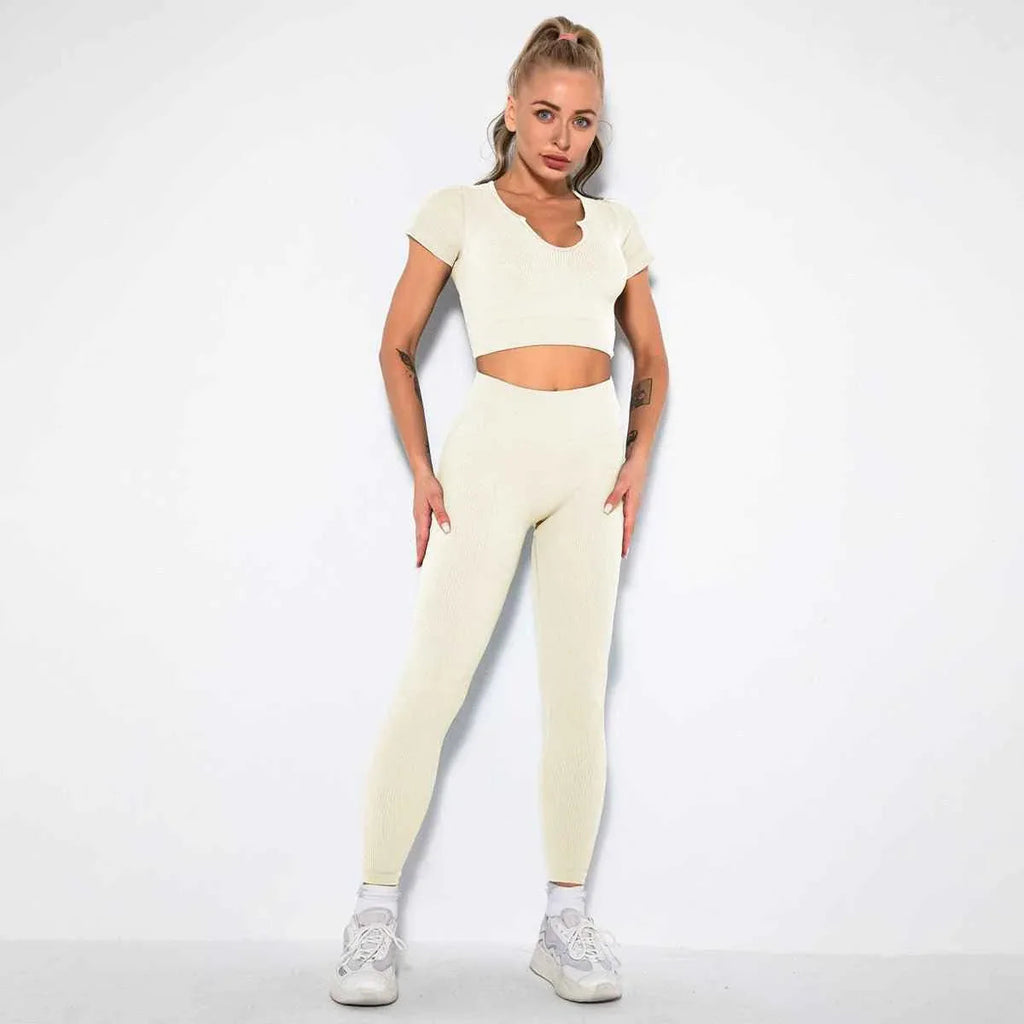 Seamless Sexy 2 Piece Active Wear Set - Women's U V Neck Gym Leggings & Top for Yoga & Fitness