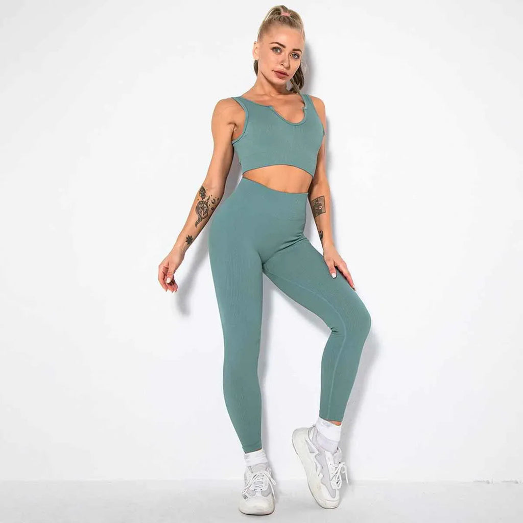 Seamless Sexy 2 Piece Active Wear Set - Women's U V Neck Gym Leggings & Top for Yoga & Fitness