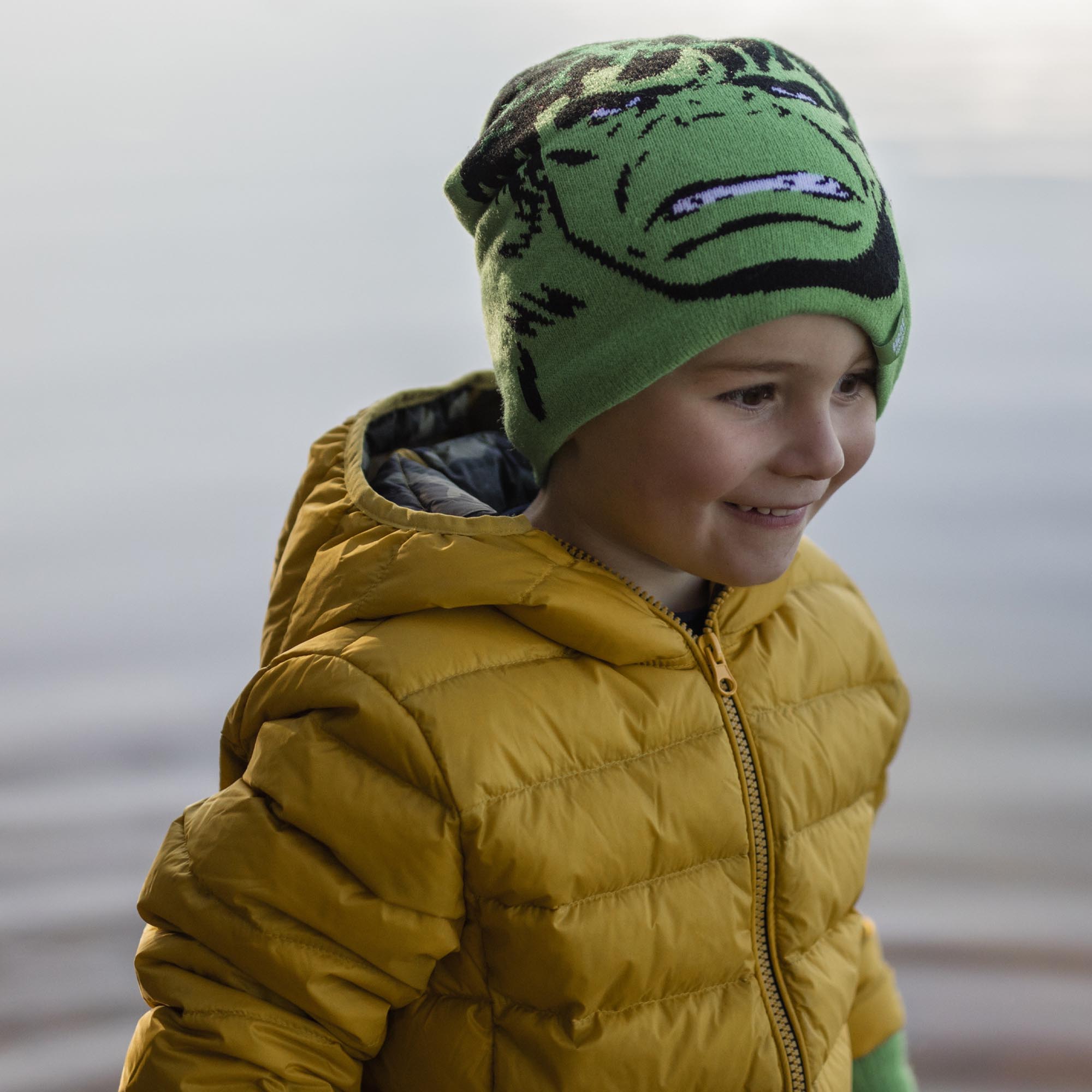 Boys Marvel Thermal Hat & Gloves Set for Winter