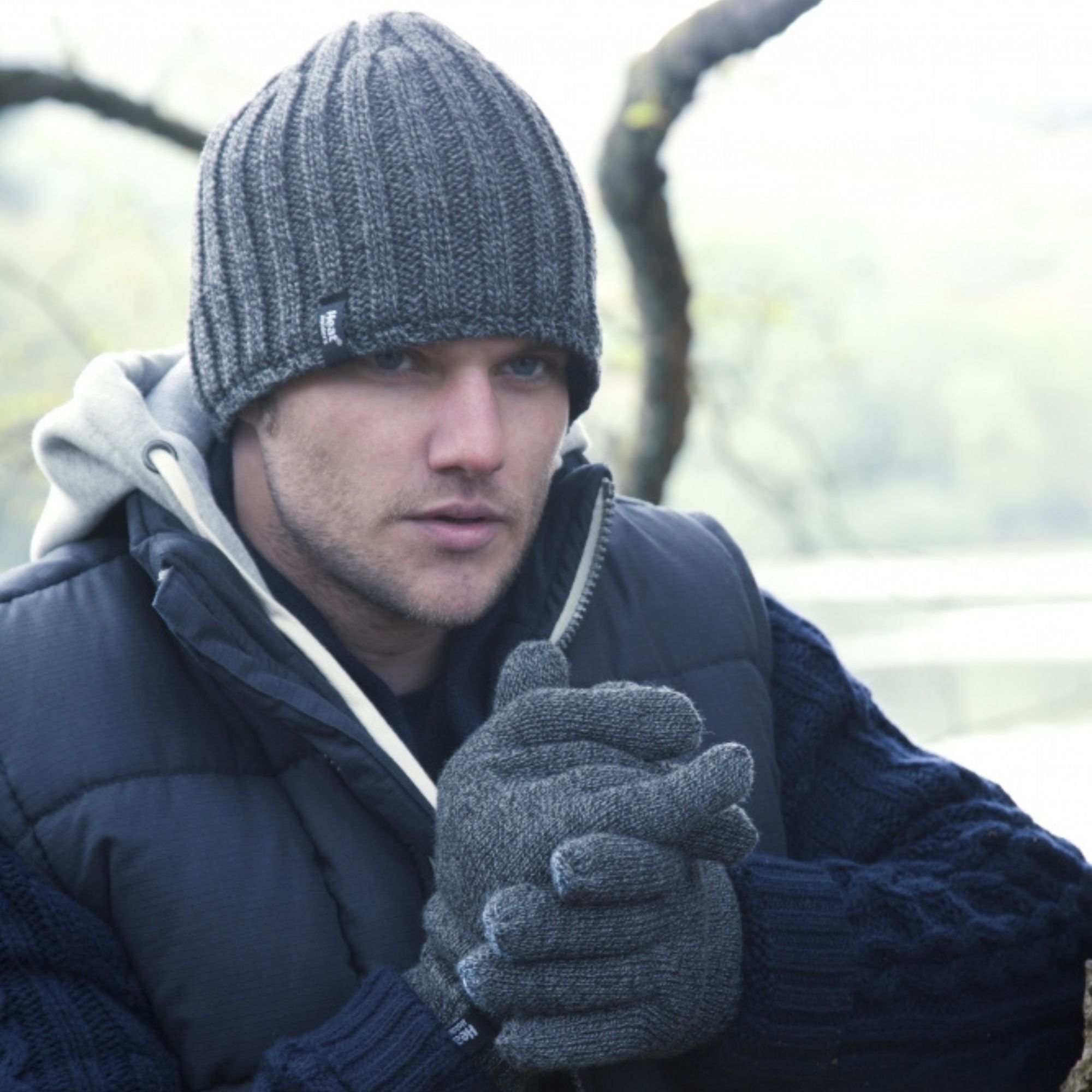 Heat Holders Men’s Thermal Hat & Gloves Set