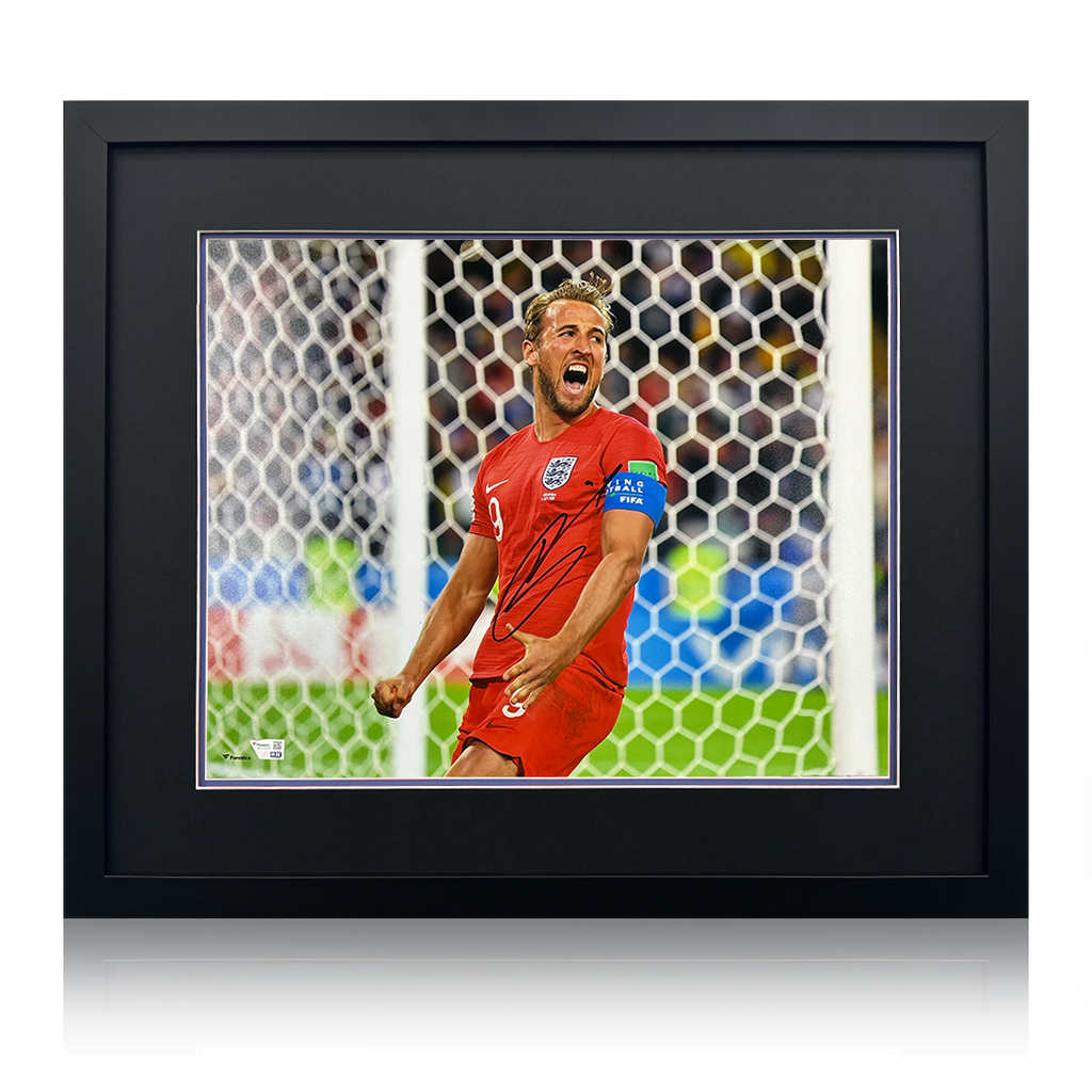 Harry Kane Signed England 20x16 Deluxe Mount Frame (Fanatics)