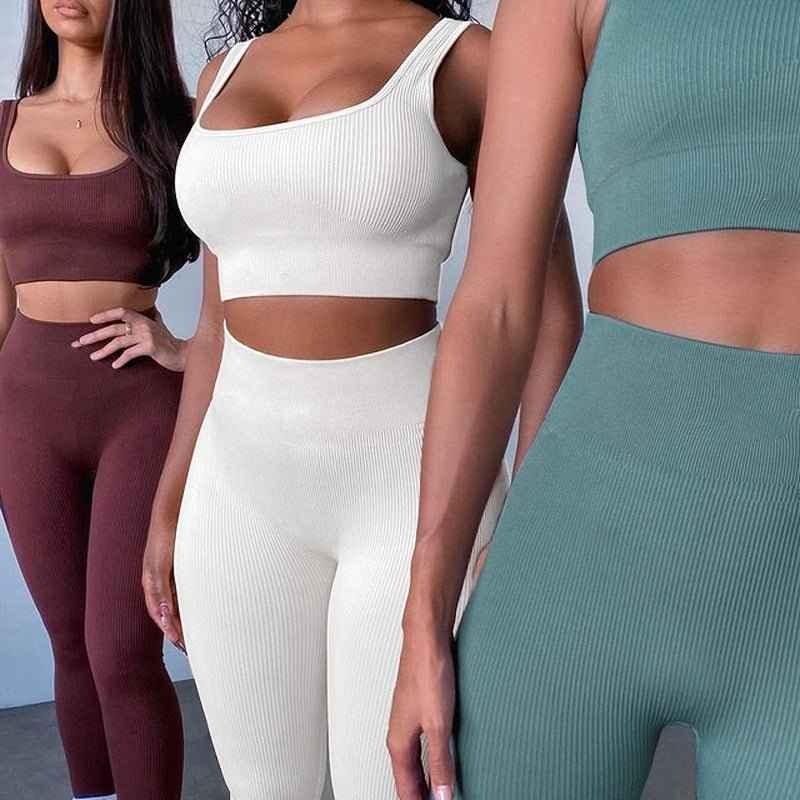 Seamless Sexy 2 Piece Active Wear Set - Women's U V Neck Gym Leggings & Top for Yoga & Fitness