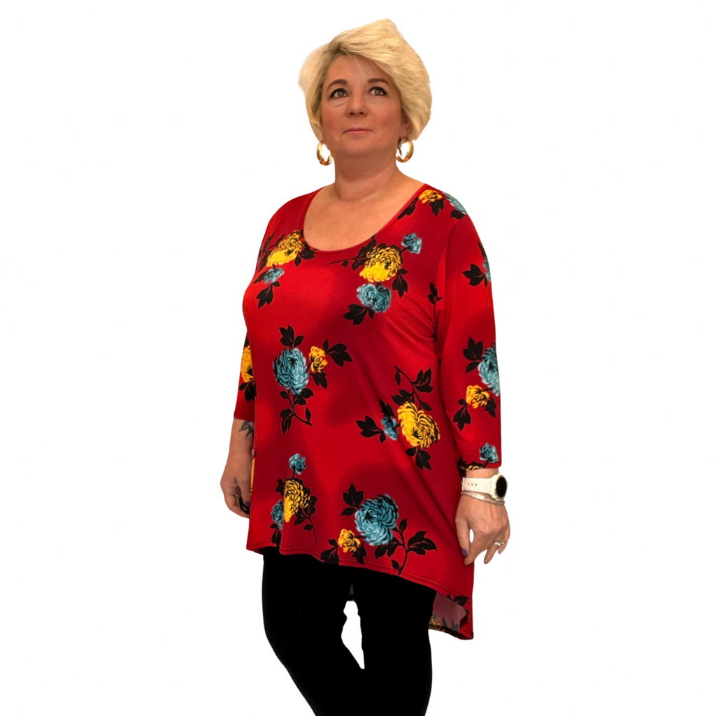 ROCKTHOSECURVES BRIGHT FLORAL PEONY 3/4 SLEEVE DIPPED HEM TOP