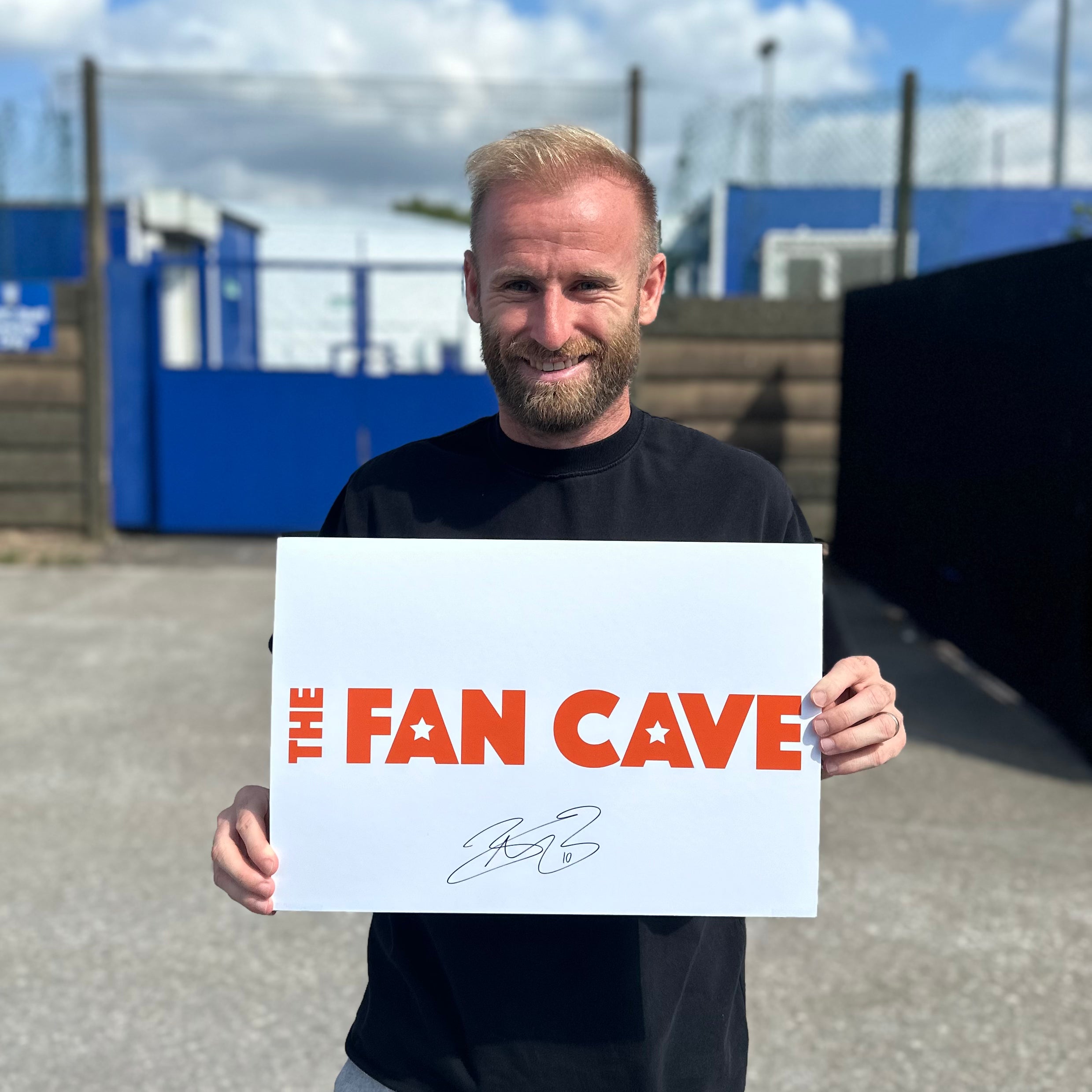 Barry Bannan Signed Sheffield Wednesday 25/26 Shirt Classic Frame w/ Fan Style Numbers