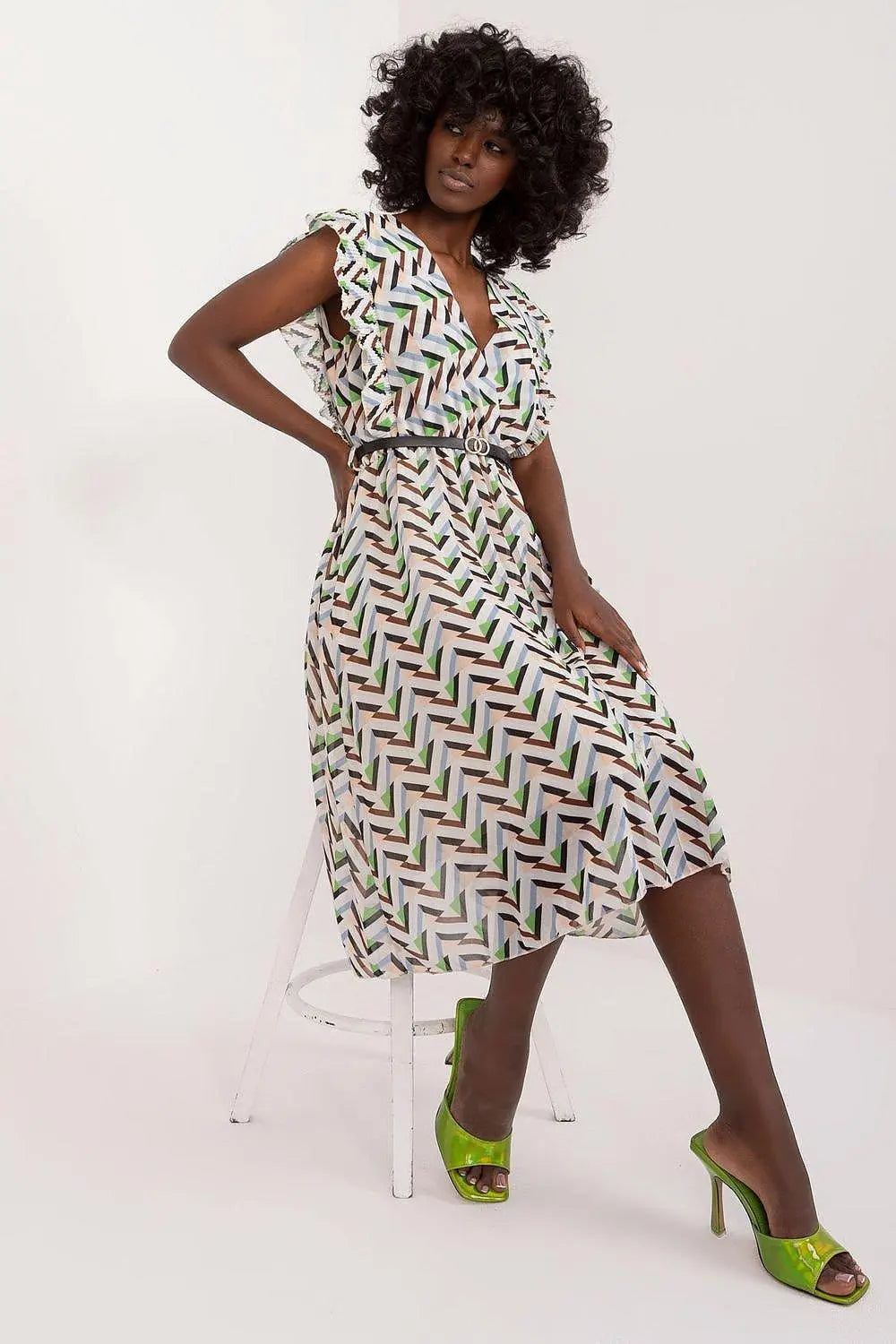 Italy Moda Pleated summer dress for many occasions, with short ruffle sleeves.