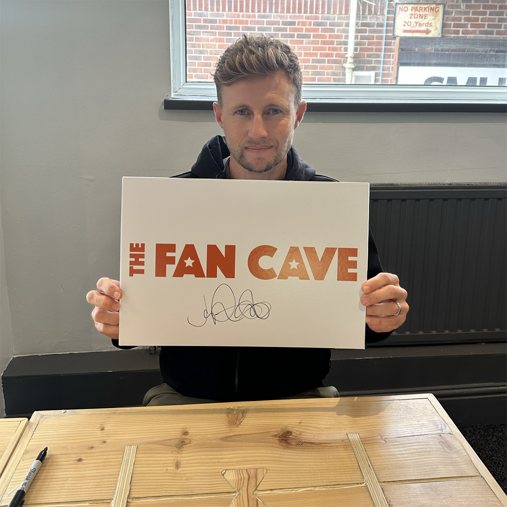 Joe Root Signed Mini Cricket Bat Iconic Frame.
