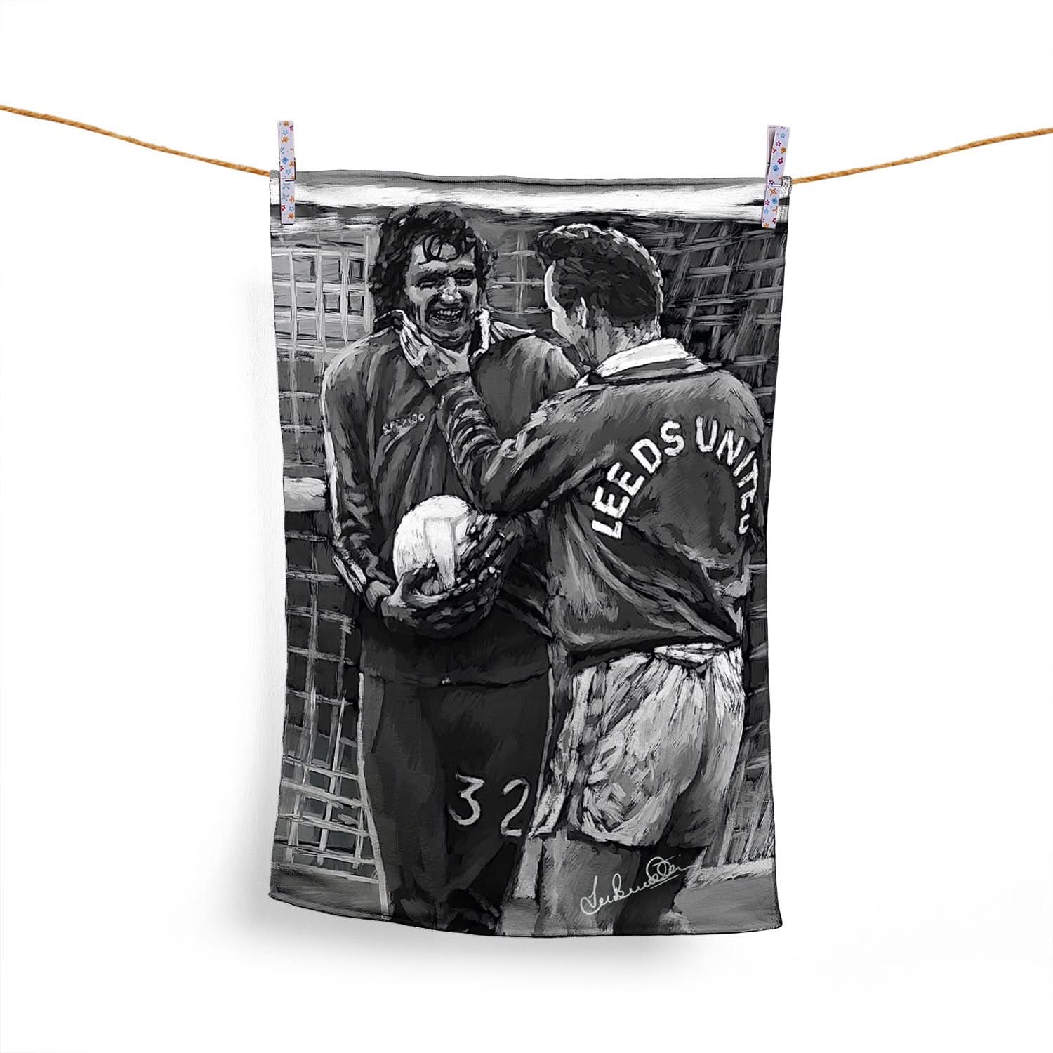 Lee Buccilli - Clough Choke - Microfibre Tea Towel