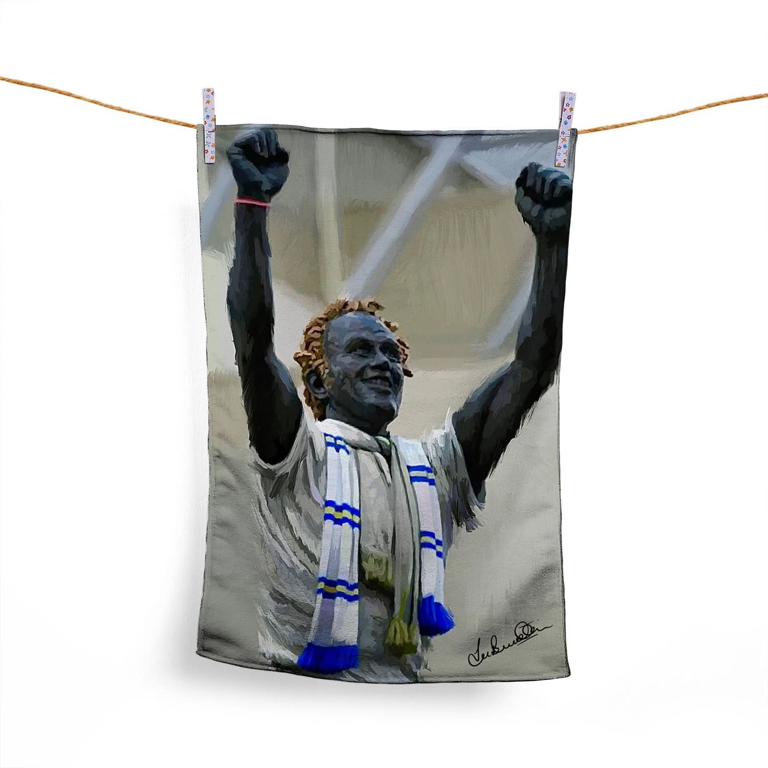 Lee Buccilli - Bremner Statue - Microfibre Tea Towel