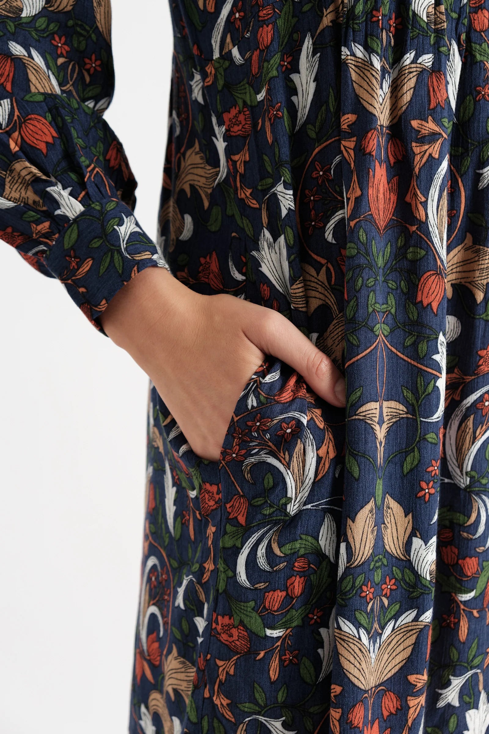 Melly Arts & Crafts Long Sleeve Mini Dress