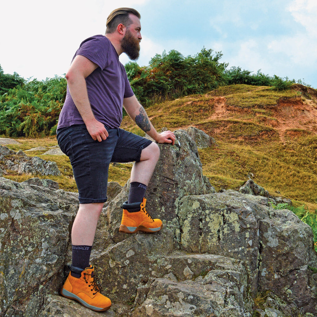 12 Pairs Mens Cushioned Crew Hiking Walking Boot Socks
