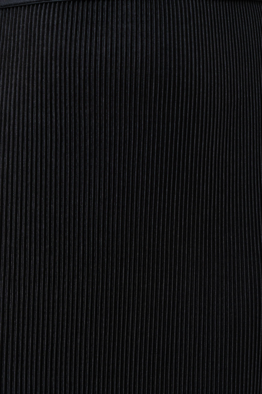 Milene Pleat Long Sleeve Midi Dress - Black