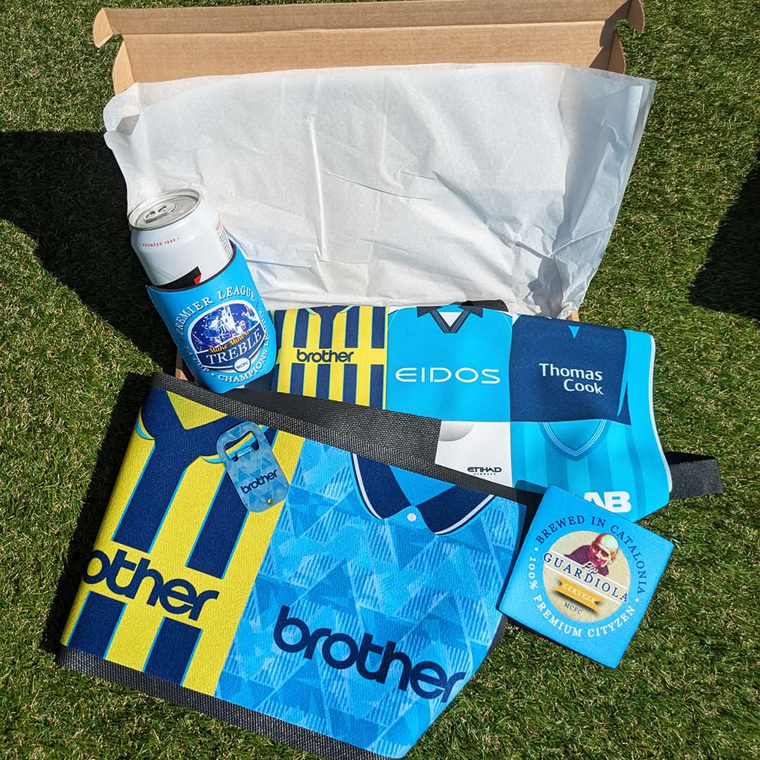 Manchester Blue Football Father's Day Bar Box | Retro Man Cave Set