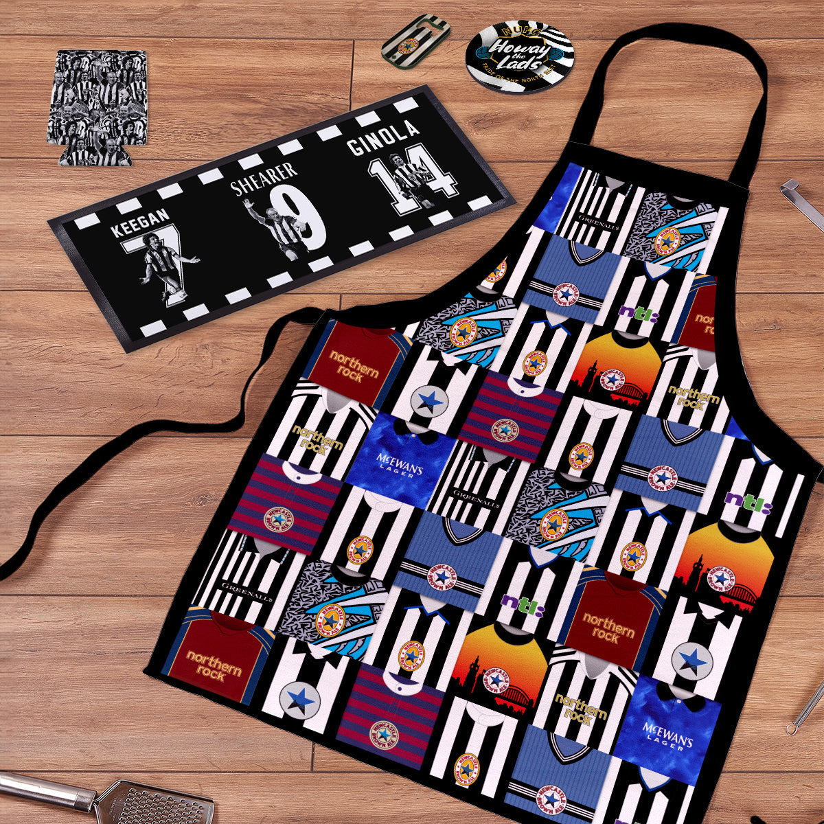 Newcastle Football Father's Day Bar Box | Retro Man-Cave Set