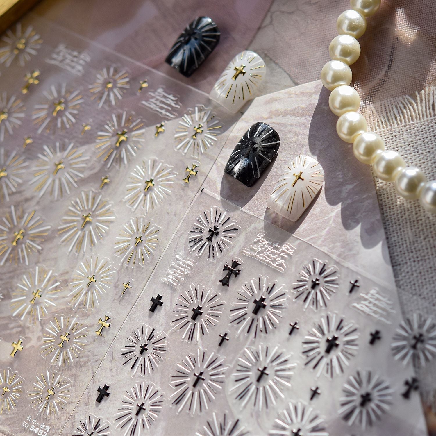 Hello Claws | Holy Light Black & White Nail Deco Sticker