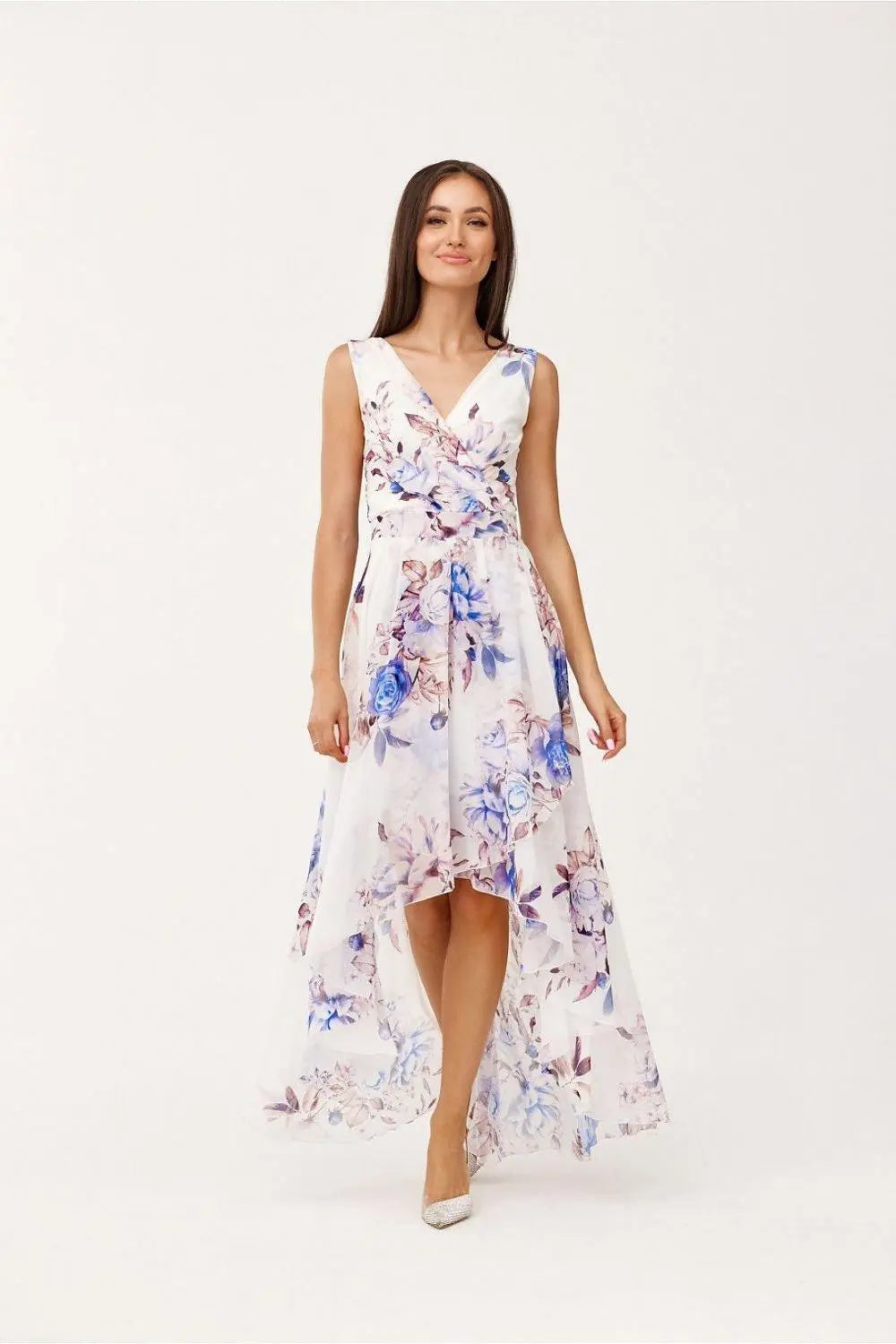 Roco Fashion maxi dress is made of light and delicate chiffon, which will be very comfortable to wear
