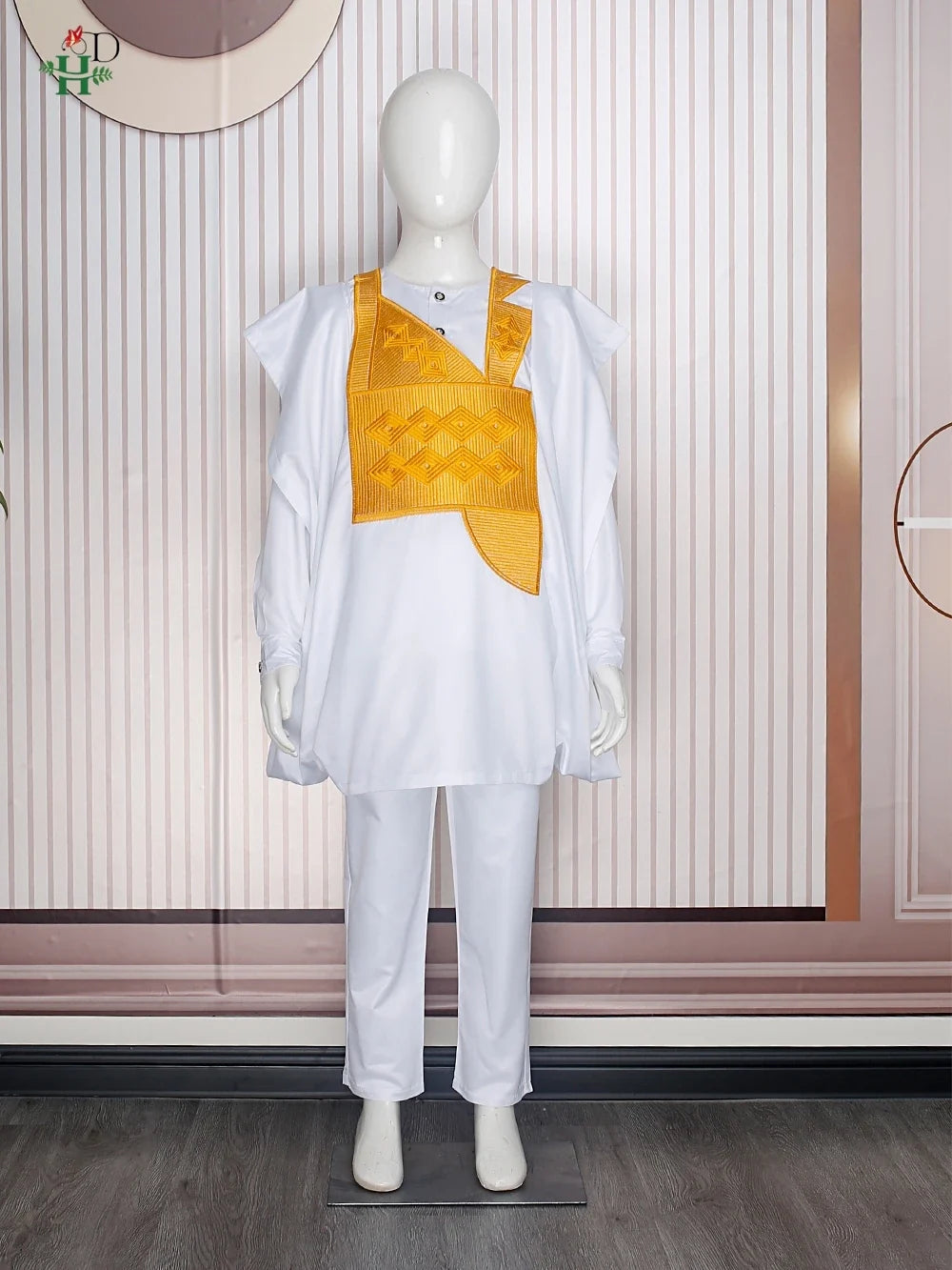 Family Matching African Wedding Outfits For Husband and Wife Bazin Riche Robes Custom Couple Dashiki Set Boy Kid white Dress