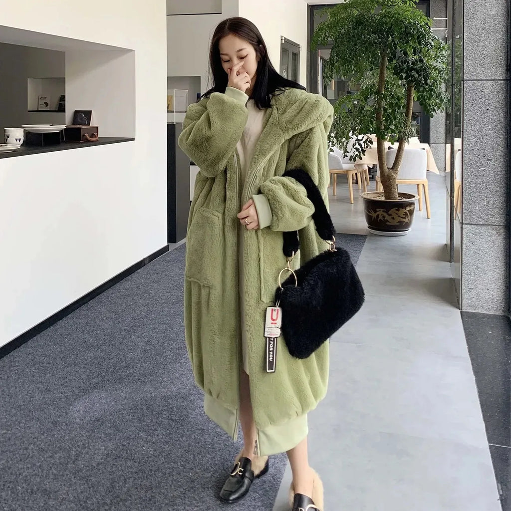 Winter Faux Fur Fashionable Hooded Cotton Long Plush Fleece Temperament Loose Jacket for Women