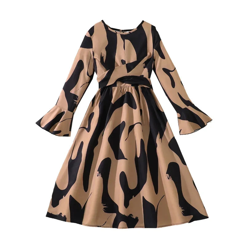 Elegant Printed Dress for Girls 8-12 Years Old with Flared Sleeves Elastic