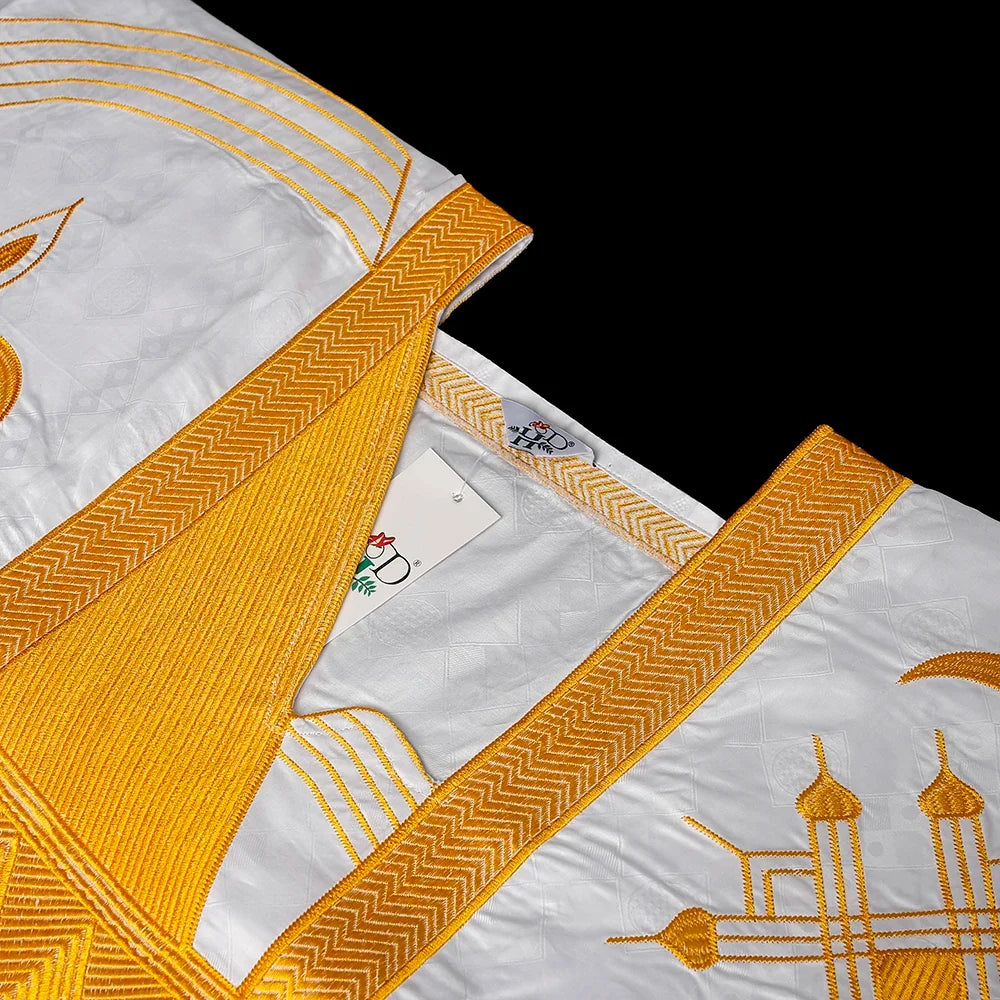 Family Matching African Wedding Outfits For Husband and Wife Bazin Riche Robes Custom Couple Dashiki Set Boy Kid white Dress