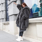 Winter Faux Fur Fashionable Hooded Cotton Long Plush Fleece Temperament Loose Jacket for Women