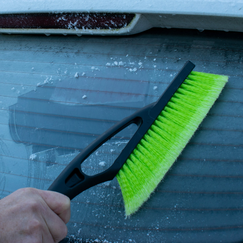 Snow Brush + Ice Scraper Ergo