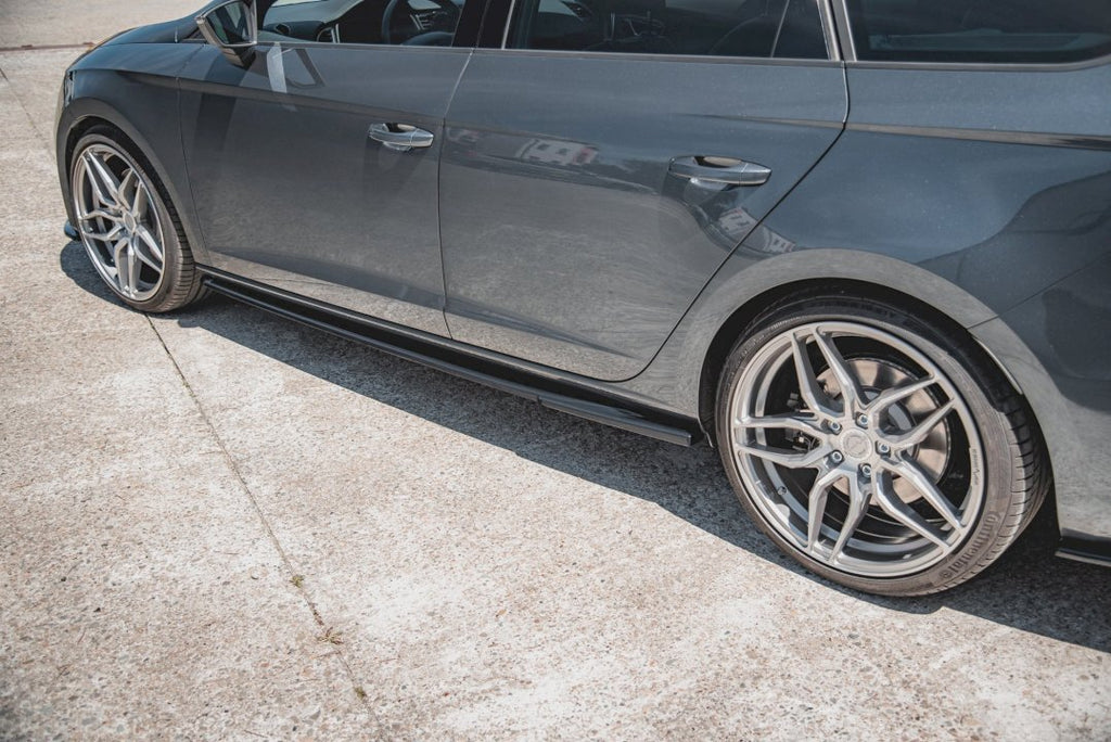 Maxton Design - SIDE SKIRTS SPLITTERS V5 SEAT LEON CUPRA/ FR MK3 FACELIFT (2017-2019)