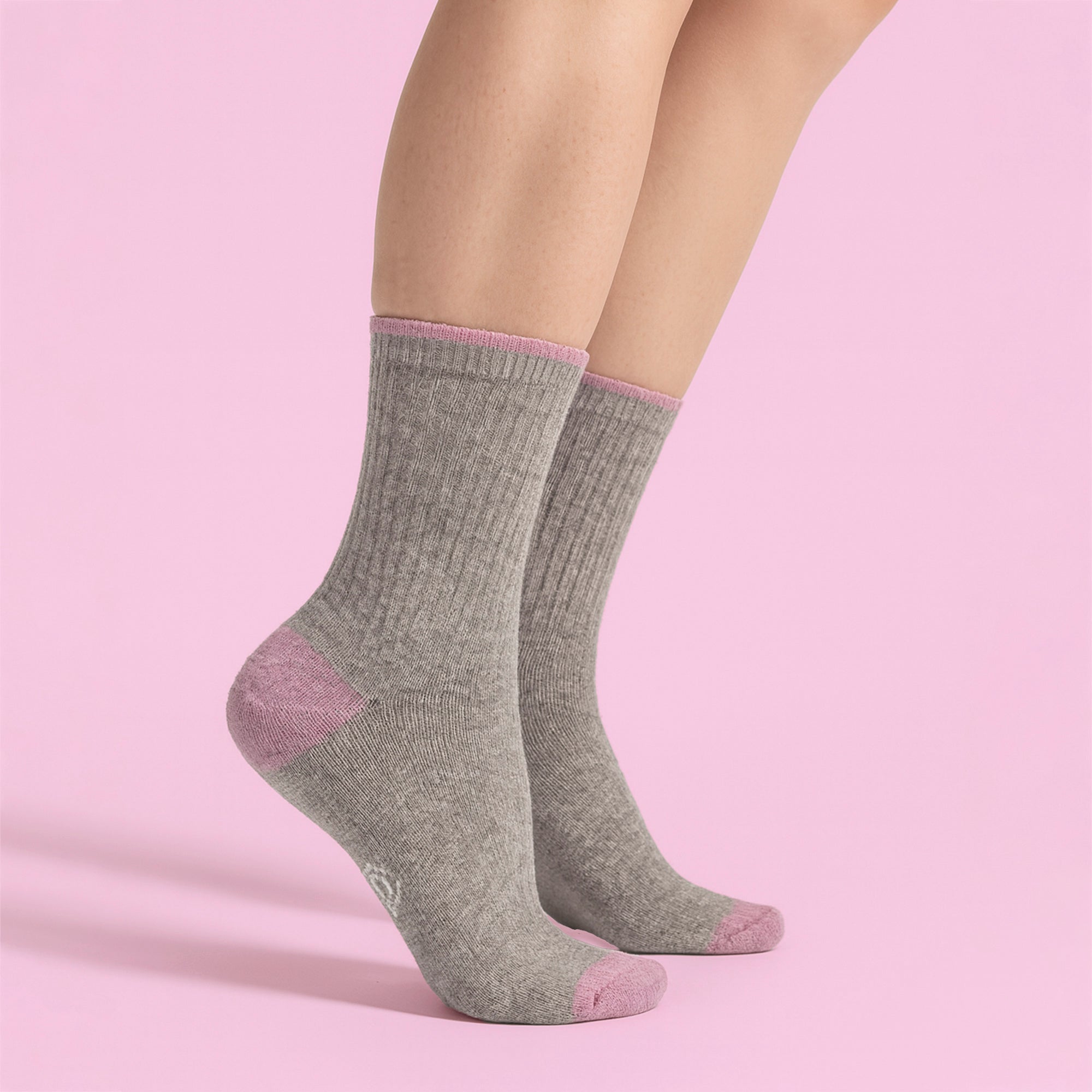 3 Pairs Ladies Water Repellent Midweight Outdoor Socks for Hiking & Walking